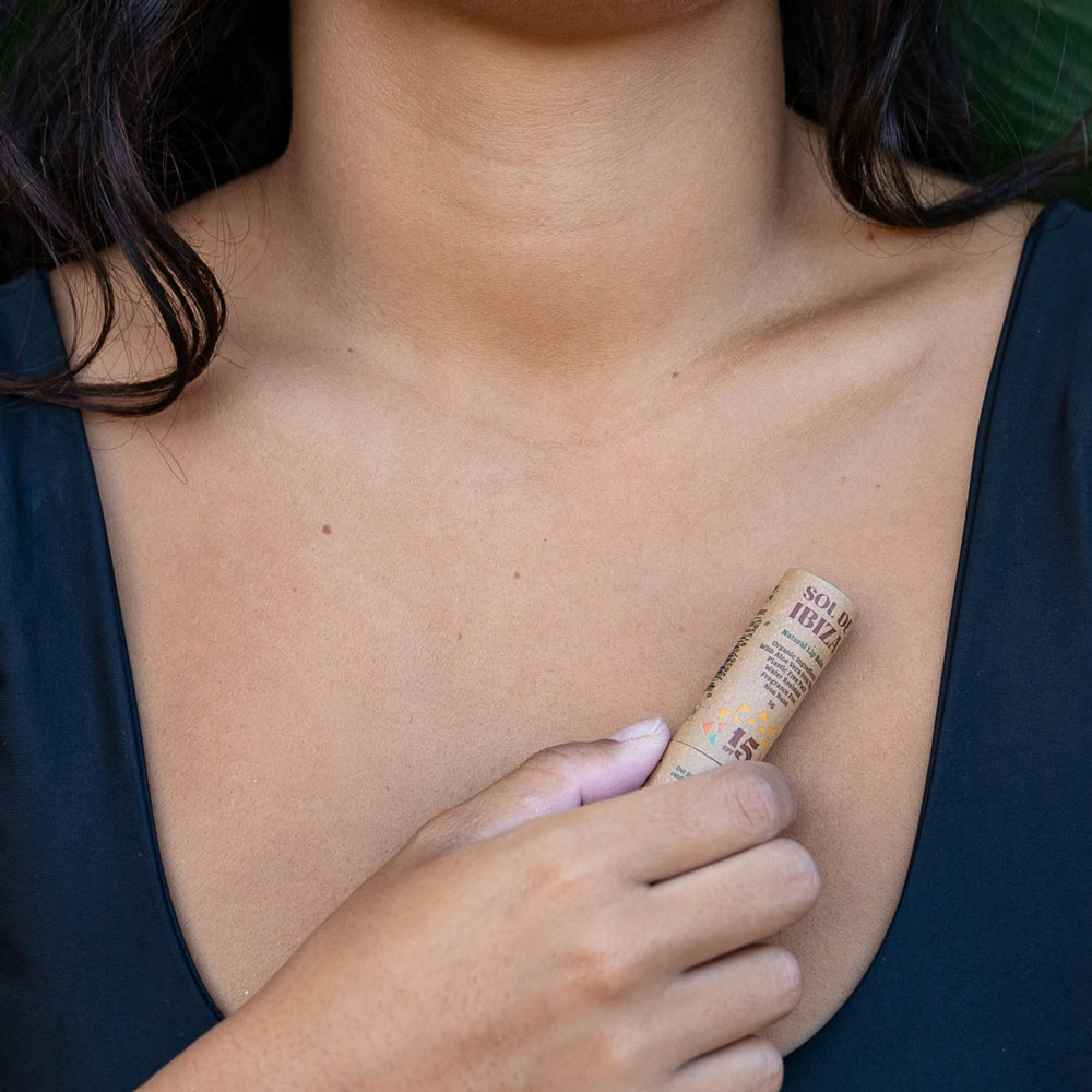 balsamo-labial-spf15-sol-de-ibiza-6
